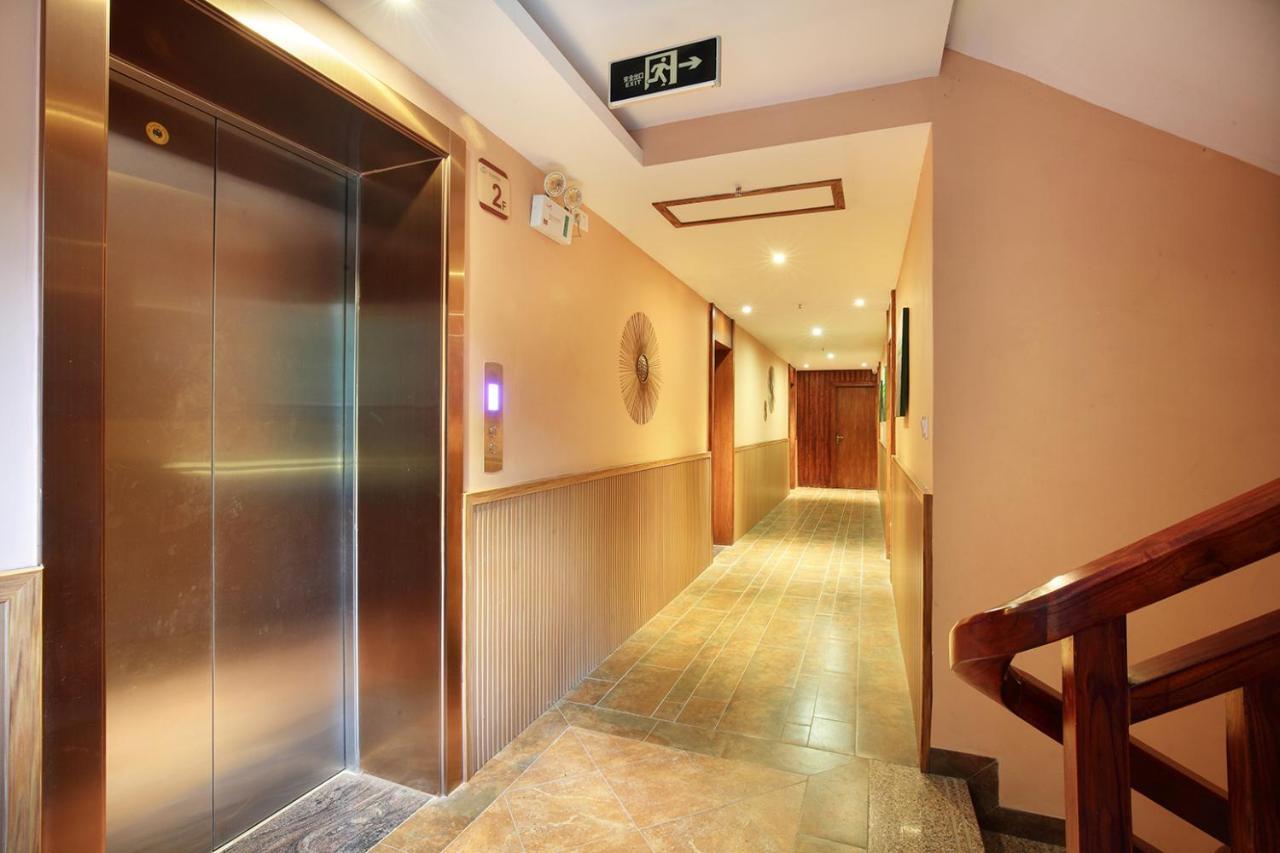 Blue Sky Hotel Yangshuo Dış mekan fotoğraf