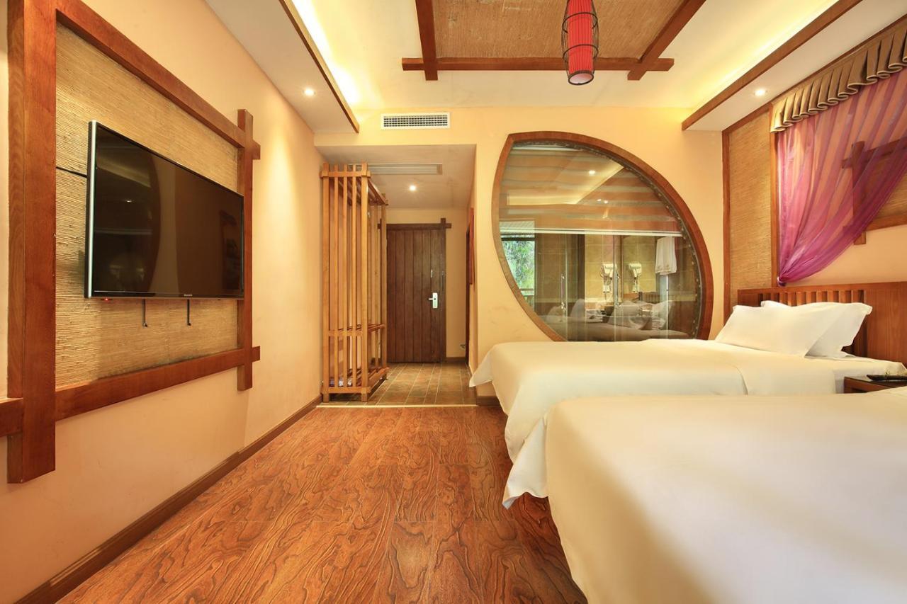 Blue Sky Hotel Yangshuo Dış mekan fotoğraf