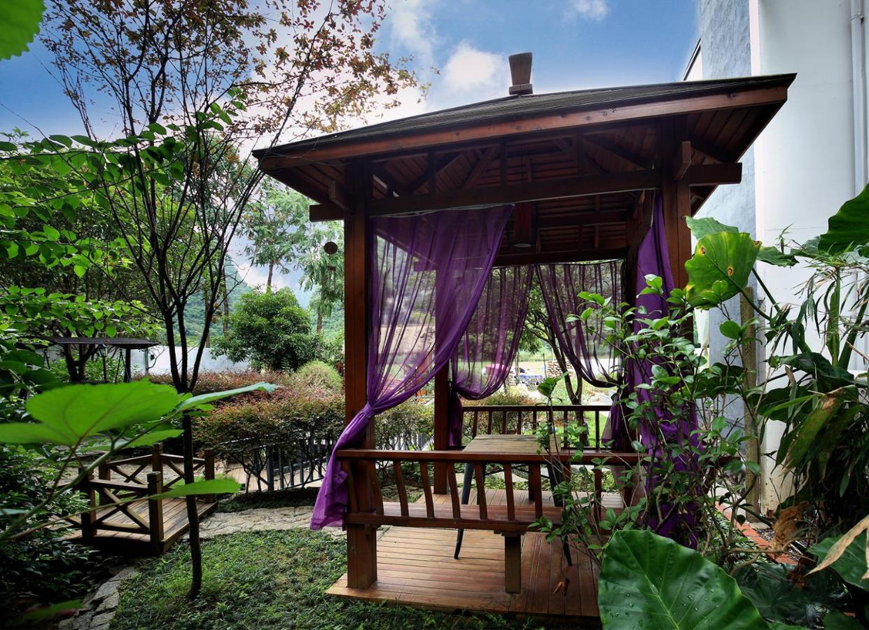 Blue Sky Hotel Yangshuo Dış mekan fotoğraf